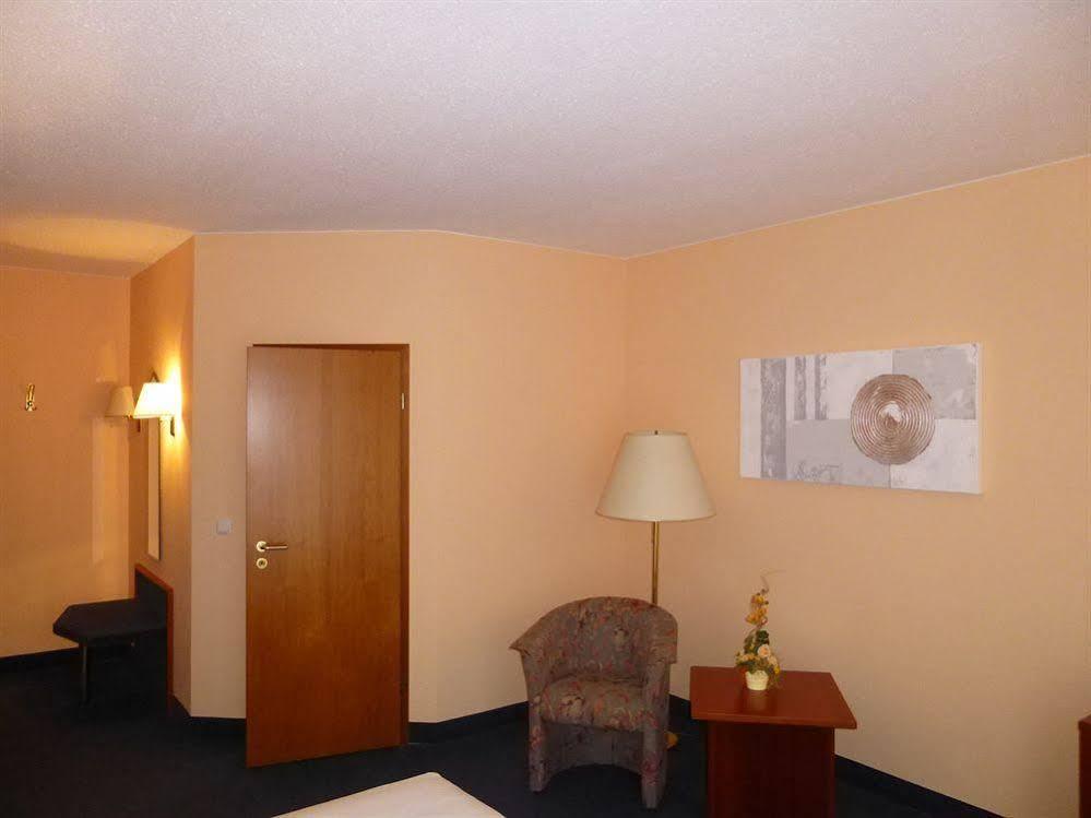 Altstadthotel An Der Werra Meiningen Zewnętrze zdjęcie