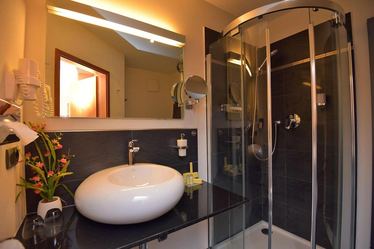 Altstadthotel An Der Werra Meiningen Zewnętrze zdjęcie