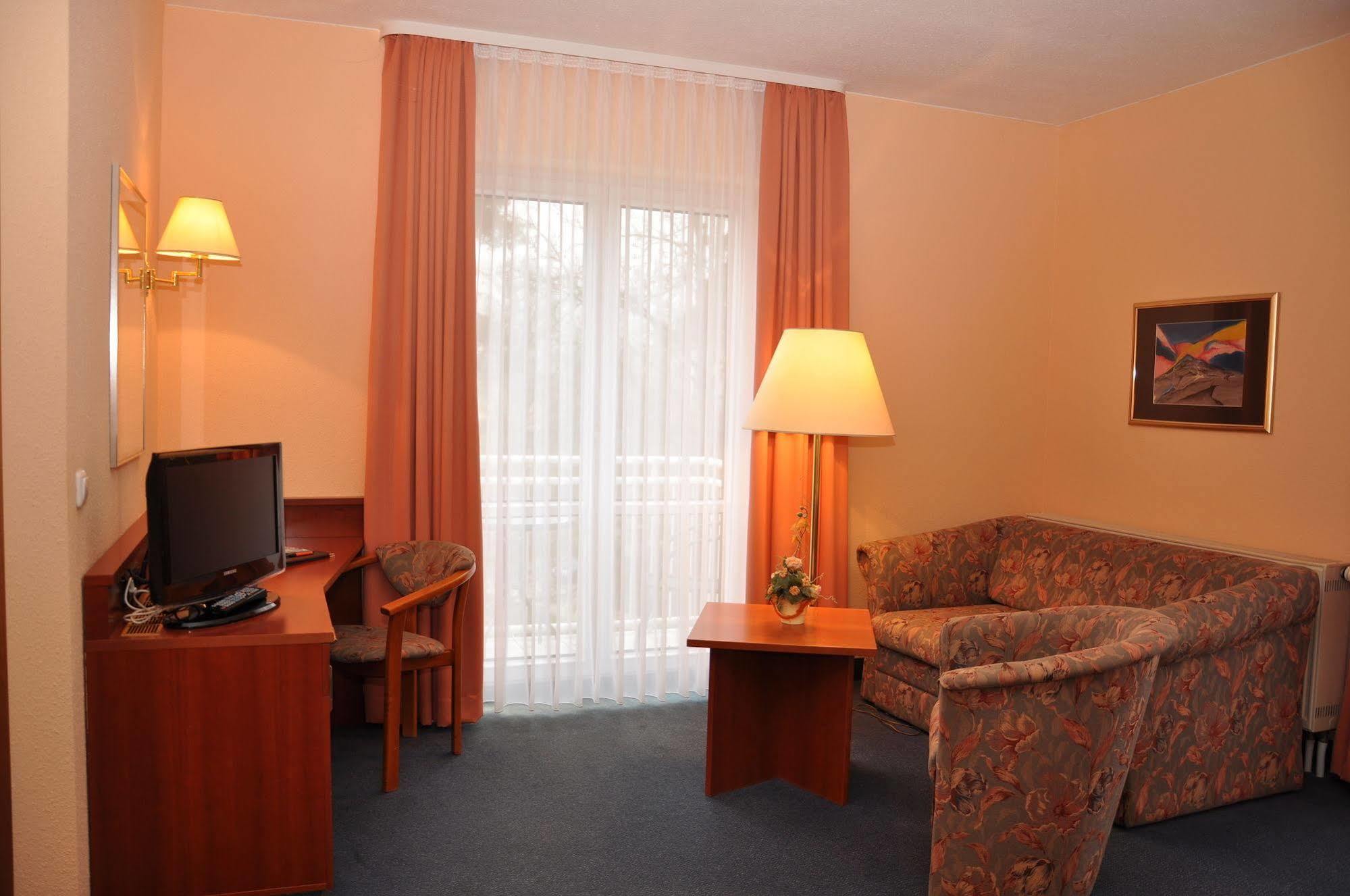 Altstadthotel An Der Werra Meiningen Zewnętrze zdjęcie